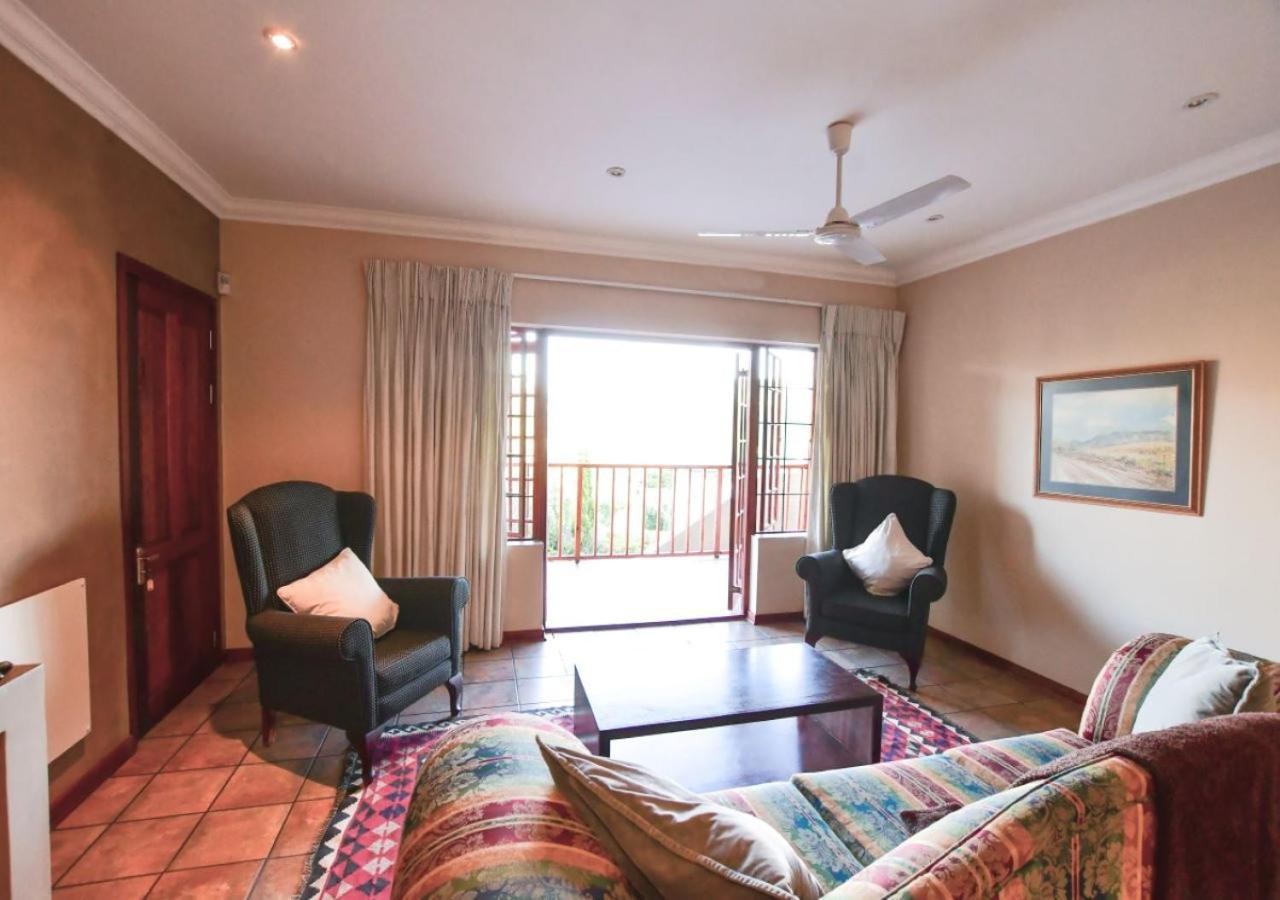The Clarens Place Ngoại thất bức ảnh
