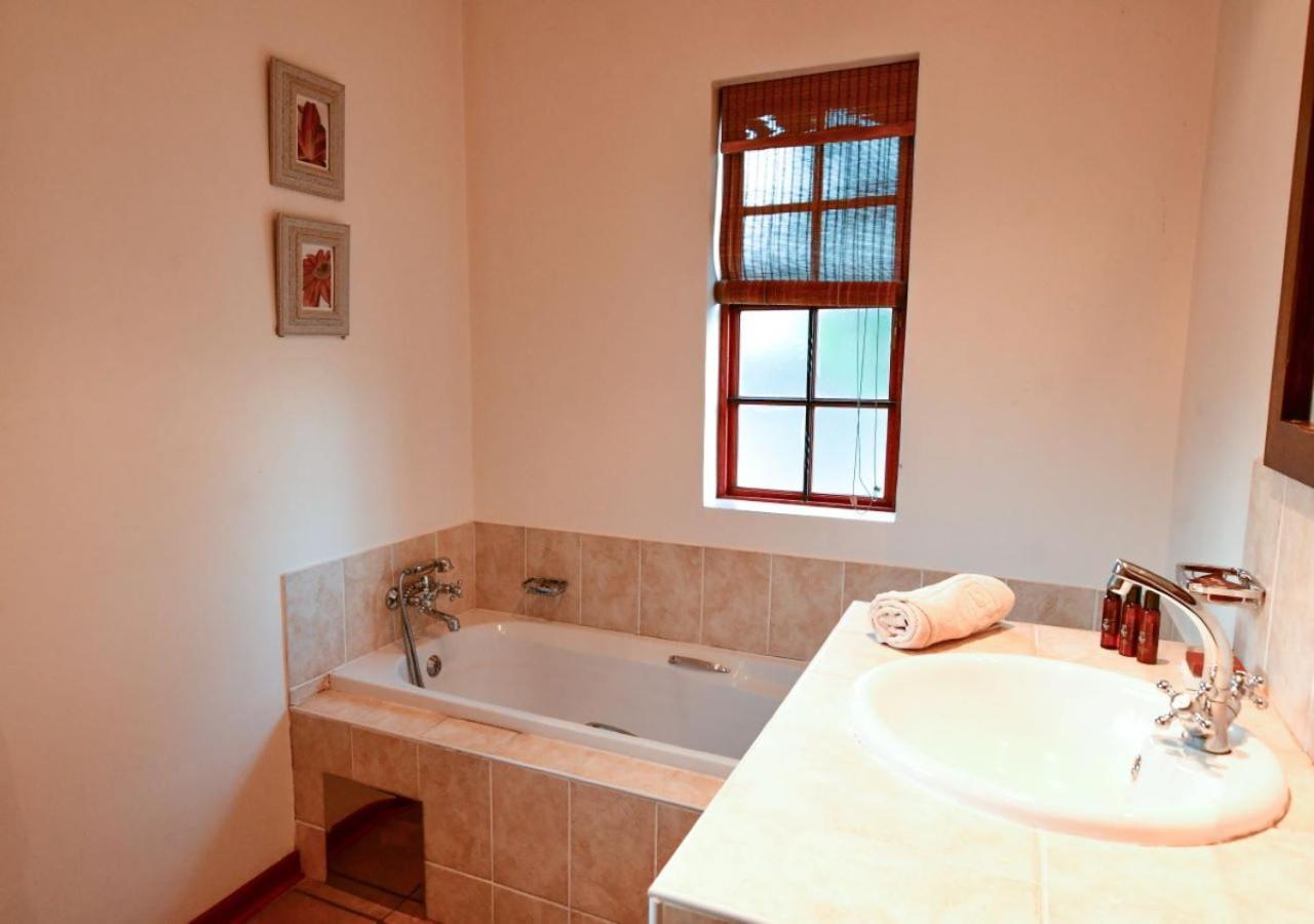 The Clarens Place Ngoại thất bức ảnh